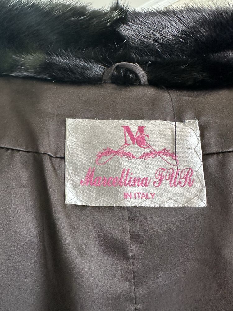 Продам норковую шубу