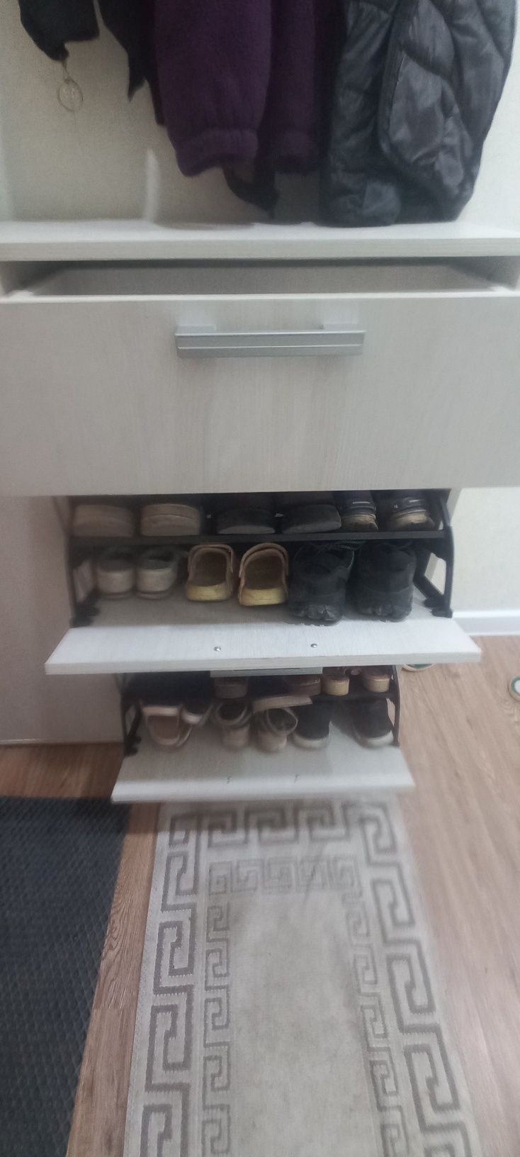 Продаю обувной тумбо