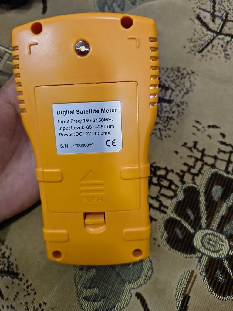 G-SAT SF-710 – прибор для настройки спутниковых антенн (почти новый)