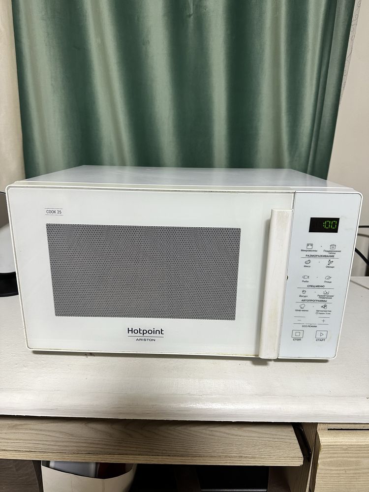 Микроволновая печь Ariston