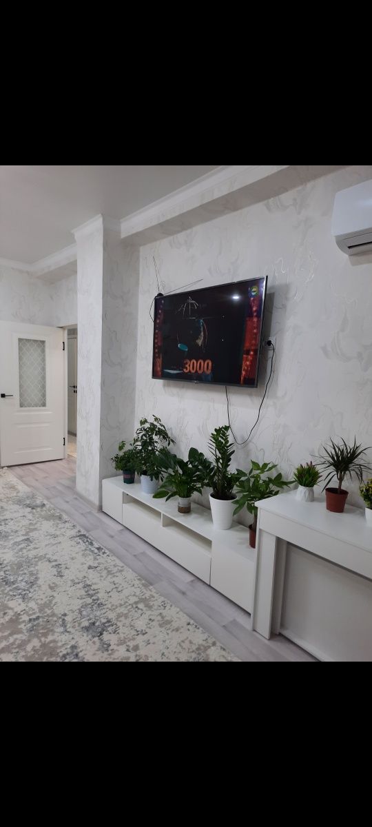 Продаётся готовая 2 ком.кв. в центре возле рынка
