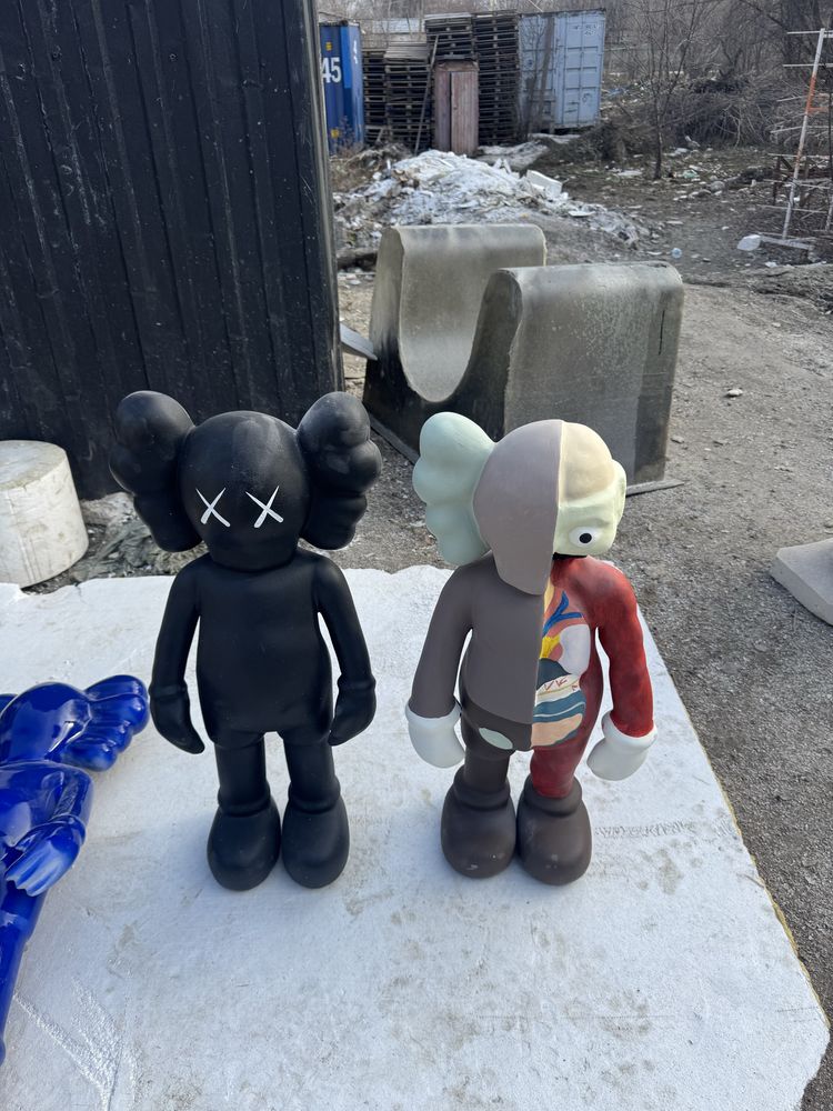 Kaws фигурки
