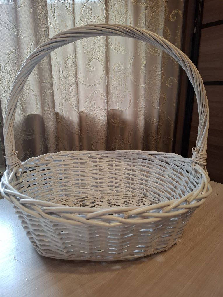 Корзина большая 45 см, плетёная.УЛ.СПАССКАЯ