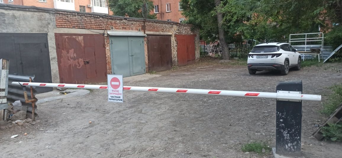 Продам гараж район 45ой