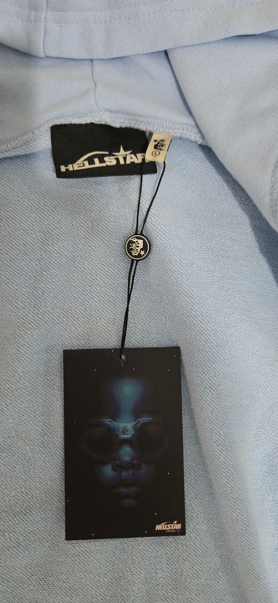Продам голубую кофту Hellstar