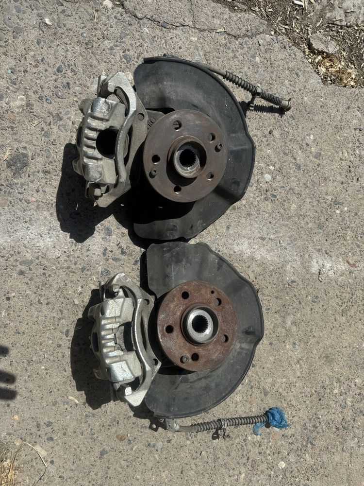 Компрессор кондиционера MG 350 и еще некоторые зап.части