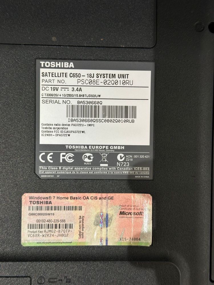 Toshiba ноутбук все работает