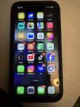 iPhone 11  в отличном состояний! Небольшой торг сделаю