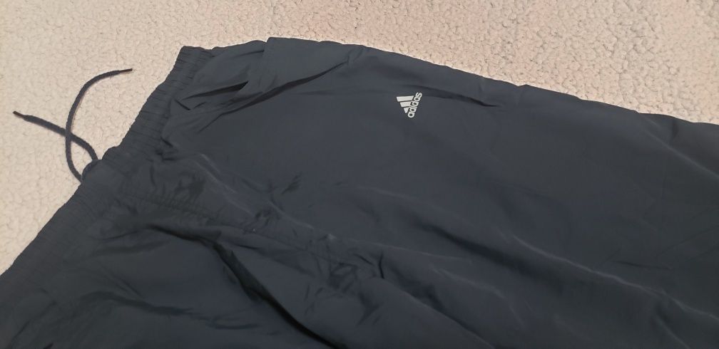 Спортивные штаны Adidas