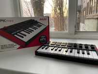 Продам миди клавиатуру Akai mpk mini
MKIII
