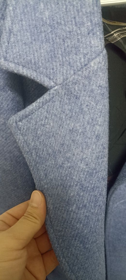 Продам новое пальто