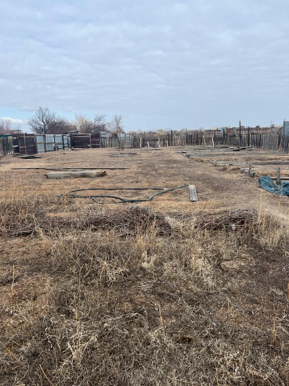 Продам дачу огород 12 соток , хоз.двор 6 соток