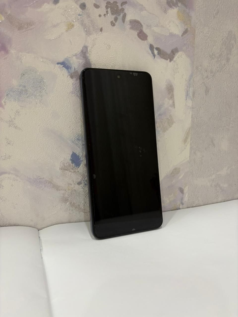 Продам телефон Vivo Y36 память 256
