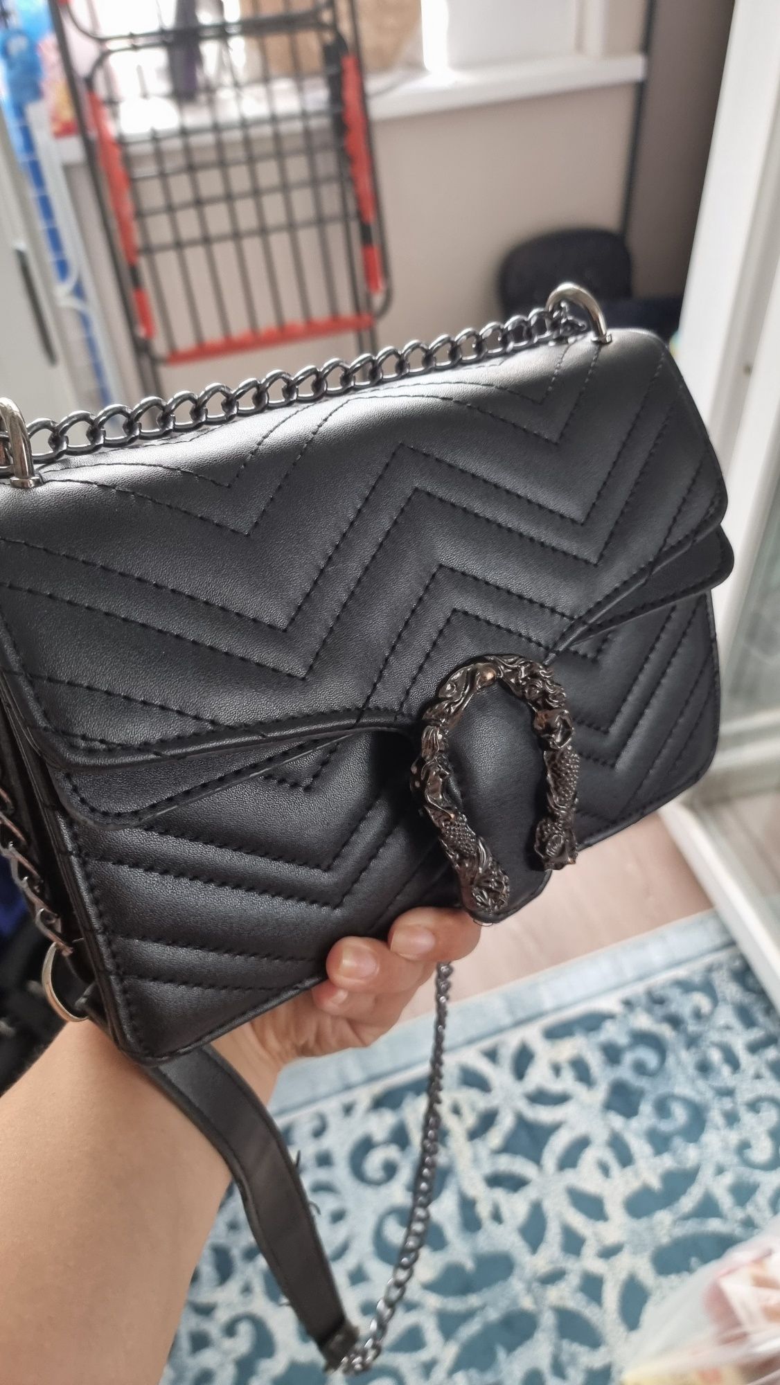 Продам сумку женскую