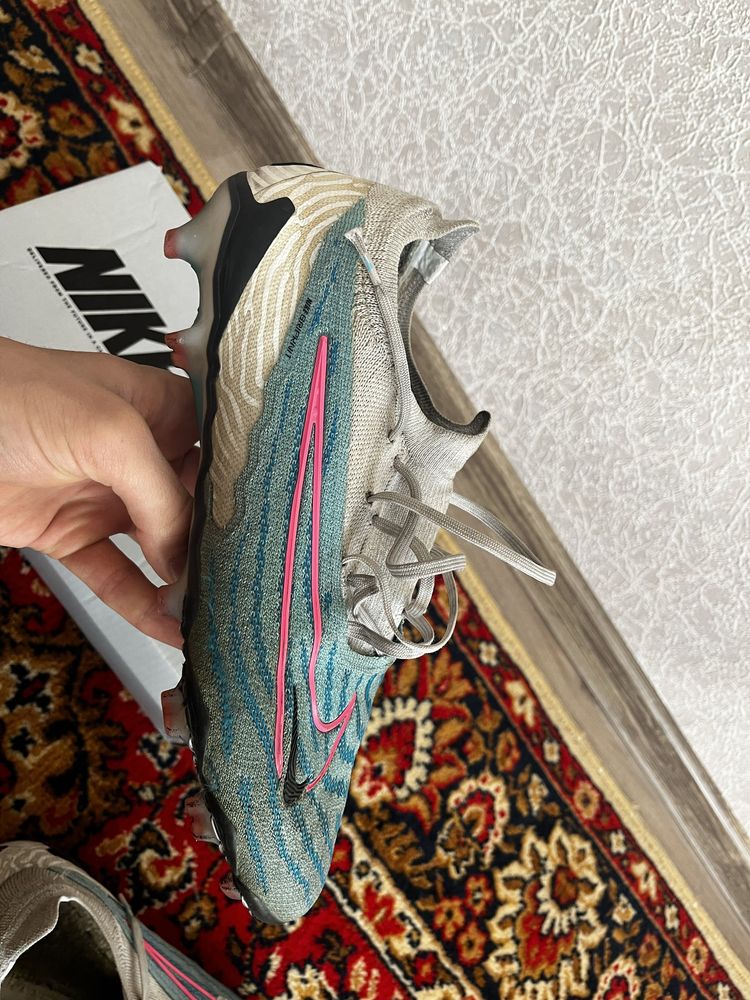 Бутсы nike adidas puma