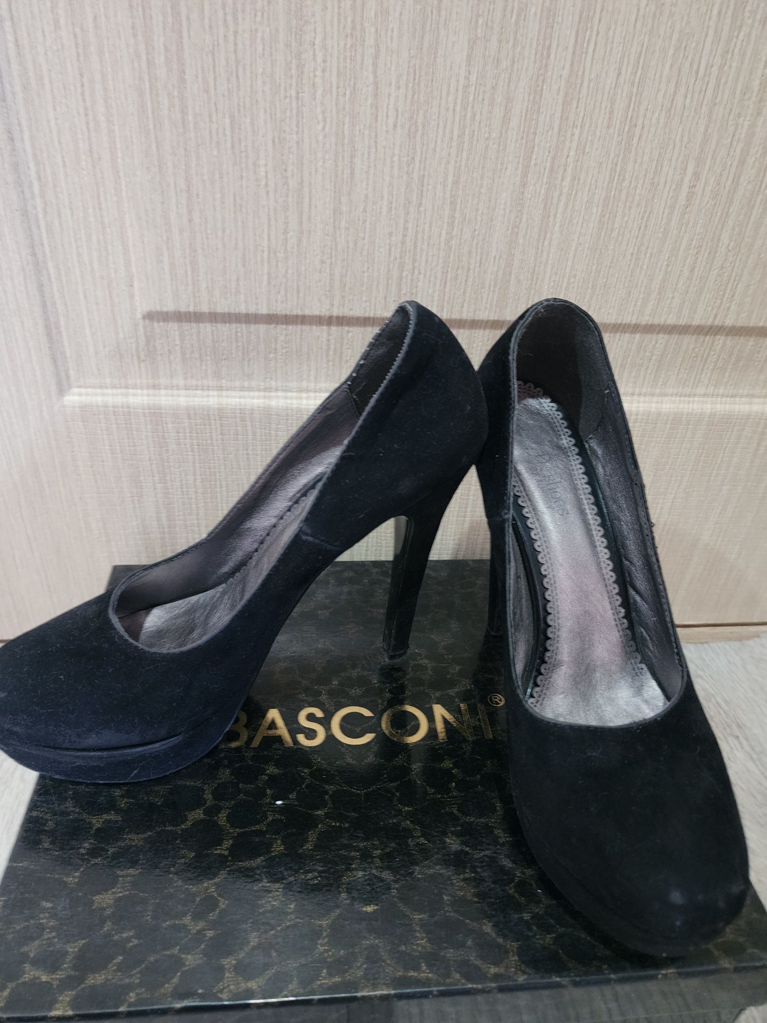 Туфли Basconi новые