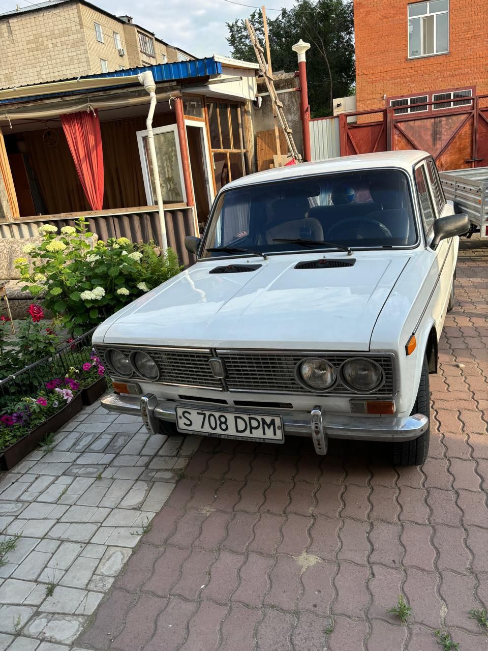 Продам  Ваз 2103