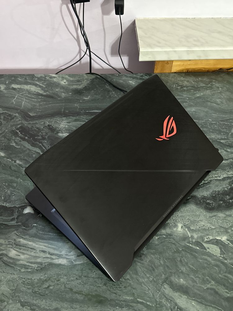 Ноутбук Asus Rog Strix Гарантии нету