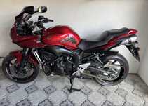 Продам мотоцыкл Yamaha Fazer 6 s2
