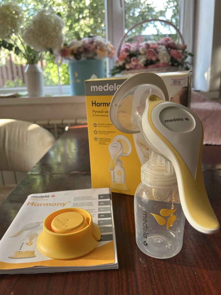 Medela Harmony молокоотсос ручной 2-х фазный