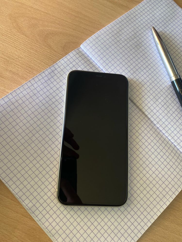 Iphone 11 128 гб на гарантий срочно