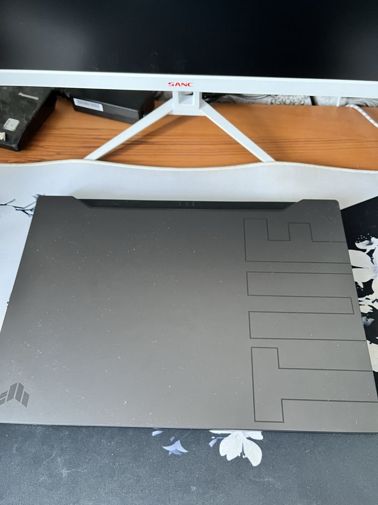 Ноутбук asus tuf dash F15 FX516PE