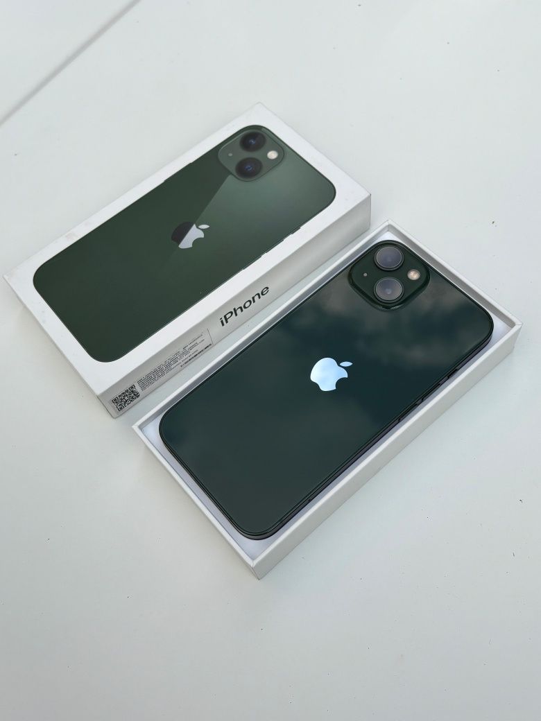 IPhone 13 в отличном состоянии