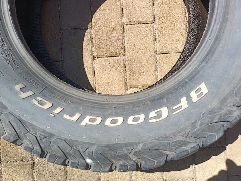 Шины 245/70 R17 - "BFGoodrich All-Terrain T/A" (США), летние.