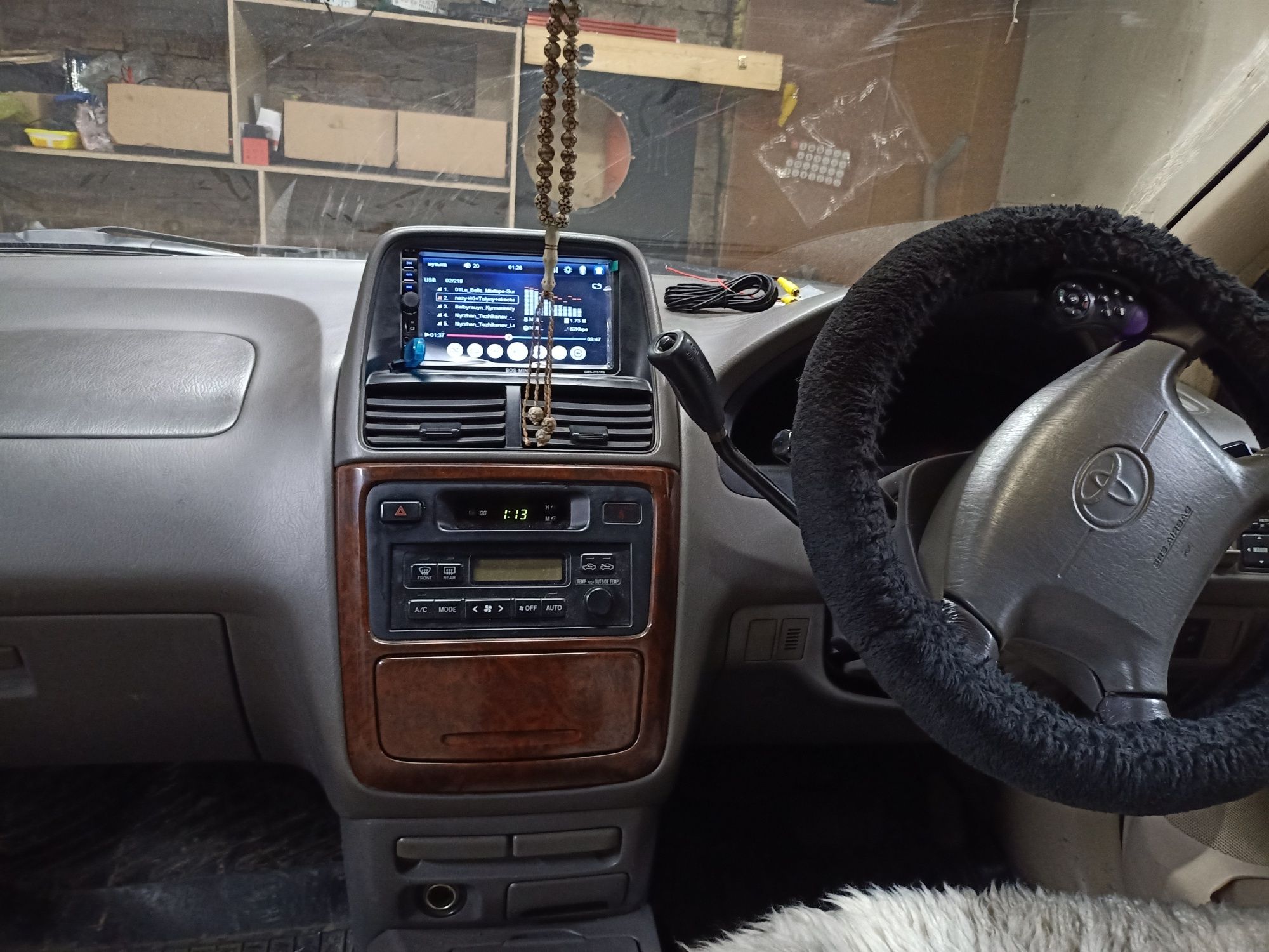 Установка магнитол, автомагнитол, динамики, сабвуфер, колонок, камера