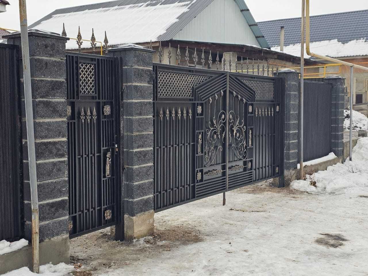 Металлические распашные ворота (откатные), рассрочка. Установка.