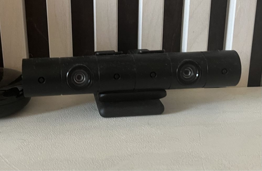 Продам PS 4Pro 1т
