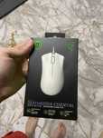 Продам игрвую мышку razer deathadder