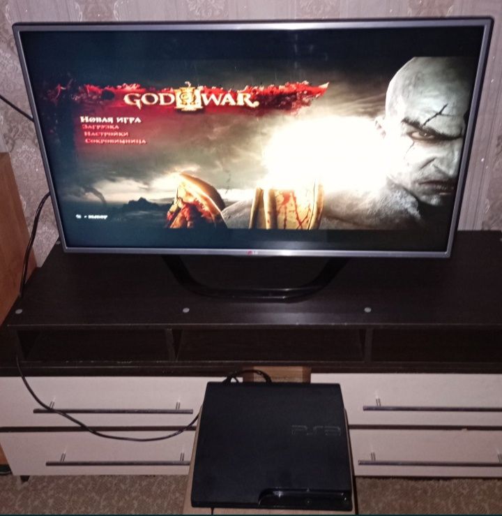 PS3 (14 дисков, 3джойстика)