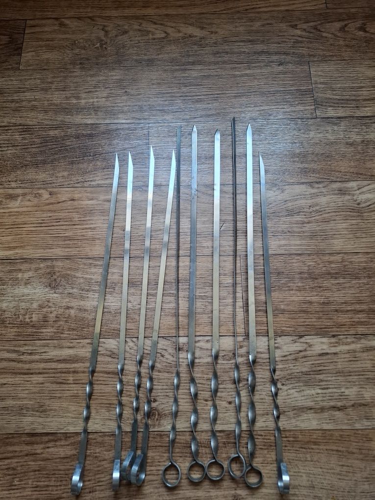 Продам шампура из нержавейки, комплект 10 штук , в чехле.