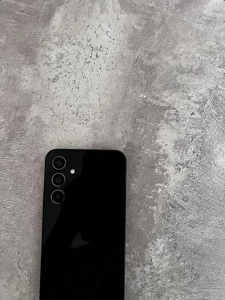 Samsung galaxy A54 5G в хорошем состоянии