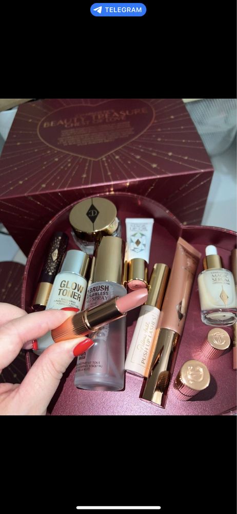 Абсолютная новинка адвента от Charlotte Tilbury