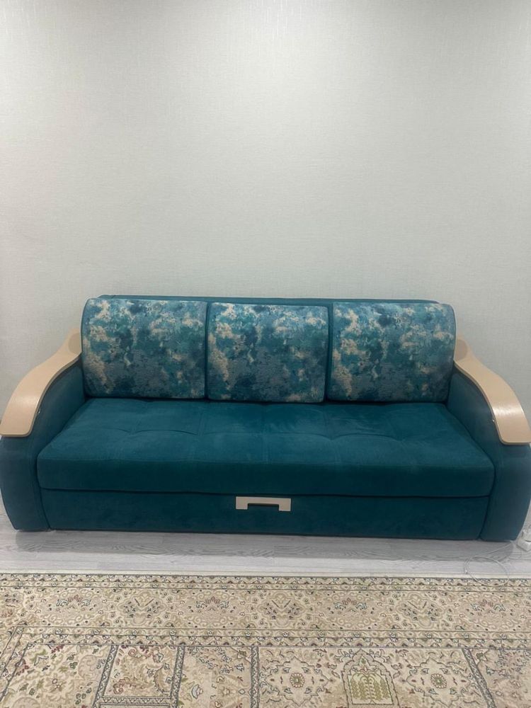 Продам диван раскладной