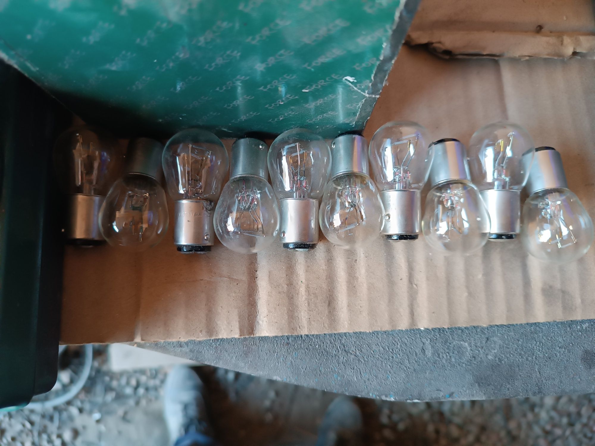 Продам лампочки на 24V