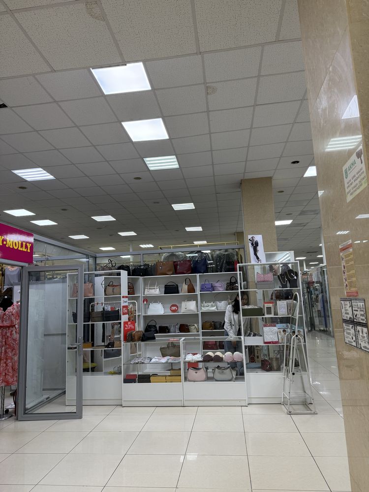 Продается островок в торговом доме Айна