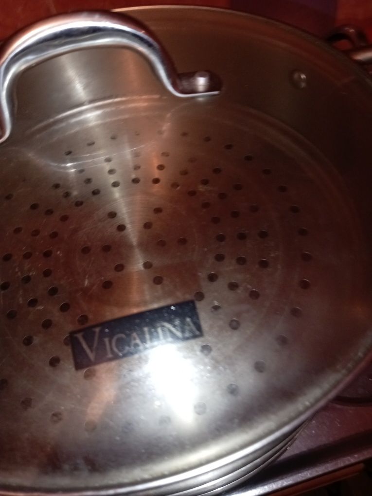 Продам мантоварку  Vicalina на 3 листа