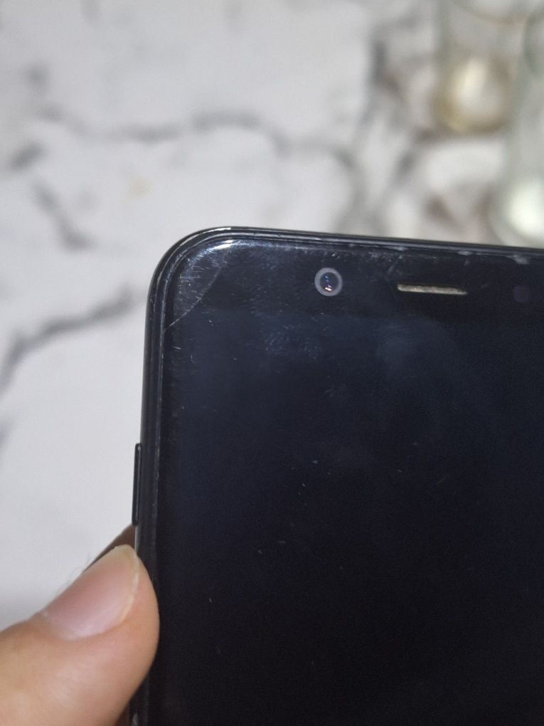 Samsung A6 *НА ЗАПЧАСТИ*