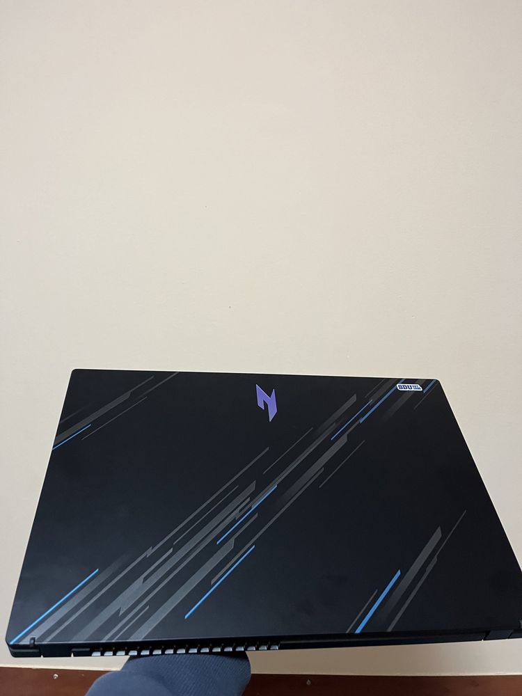 Acer Nitro V15 / RTX 3050 6GB
