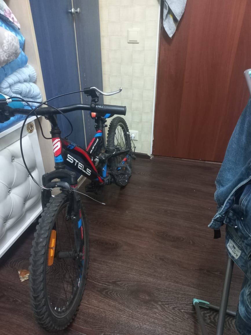 Продается. новый велик купил недавно