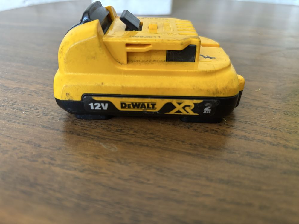 Аккумулятор батарея для лазера DeWalt оригинал 100%