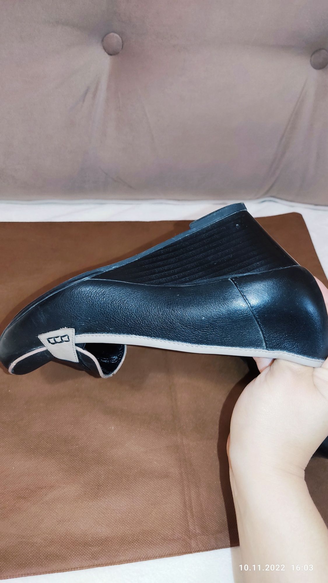 Продам р. 38 кожаные очень мягкие
