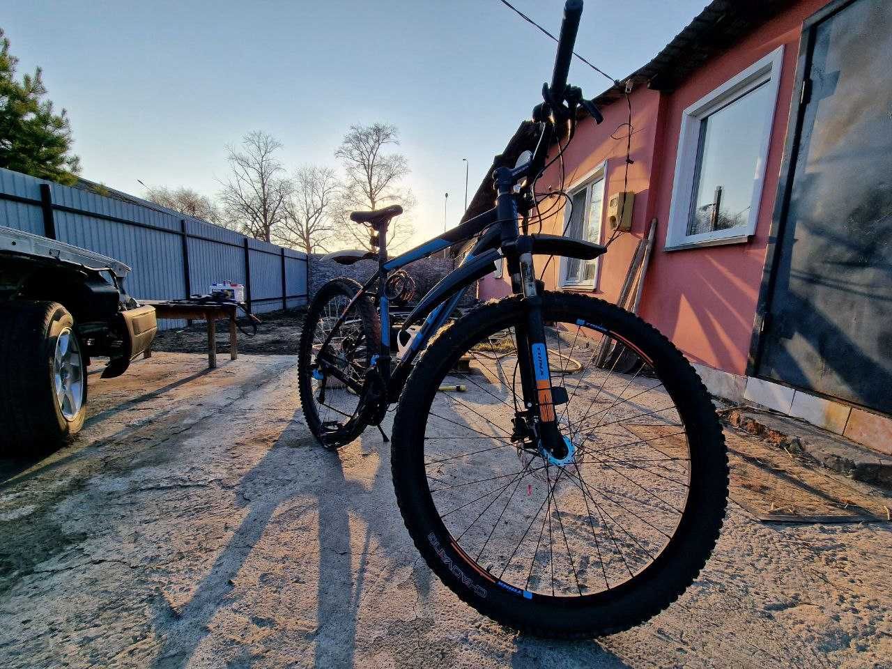 Продам велосипед Trinx M1000 Pro.