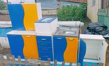 Продам кухонный гарнитур ,стол