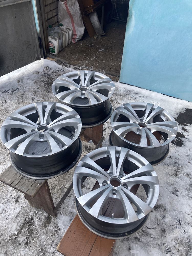 Продам диски 16