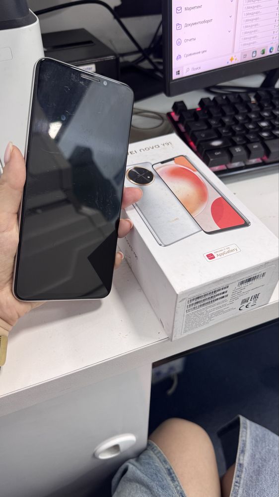 Продам Huawei nova Y91