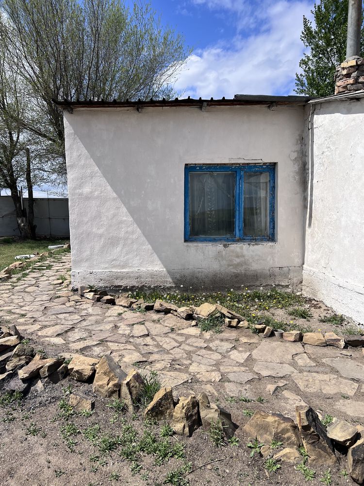Продается частный дом с большим участком поселок байкадам